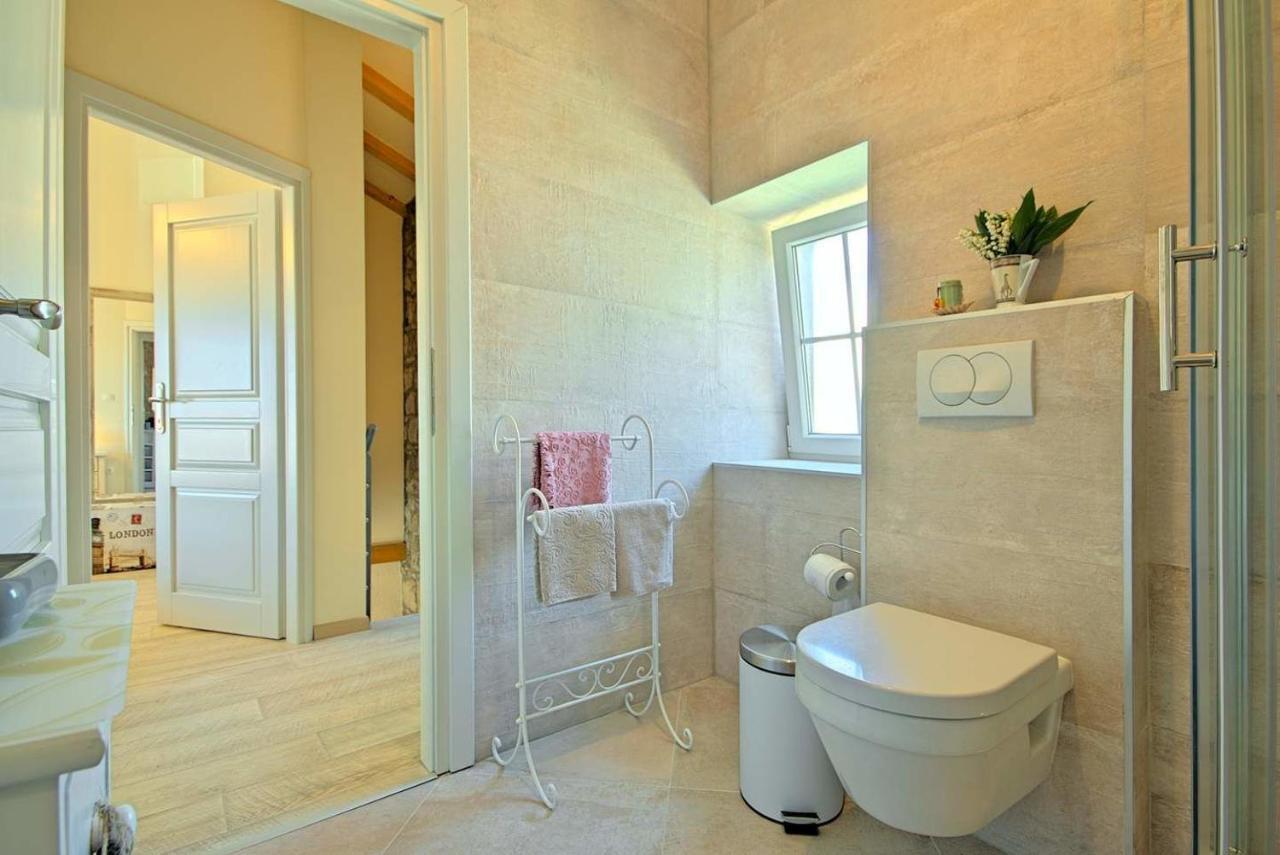 הוילה ורסאר Casa Batana מראה חיצוני תמונה